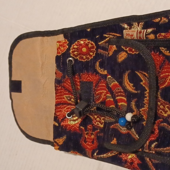 4/$80 New Mini Backpack - Embroidered Texture - Picture 5 of 10